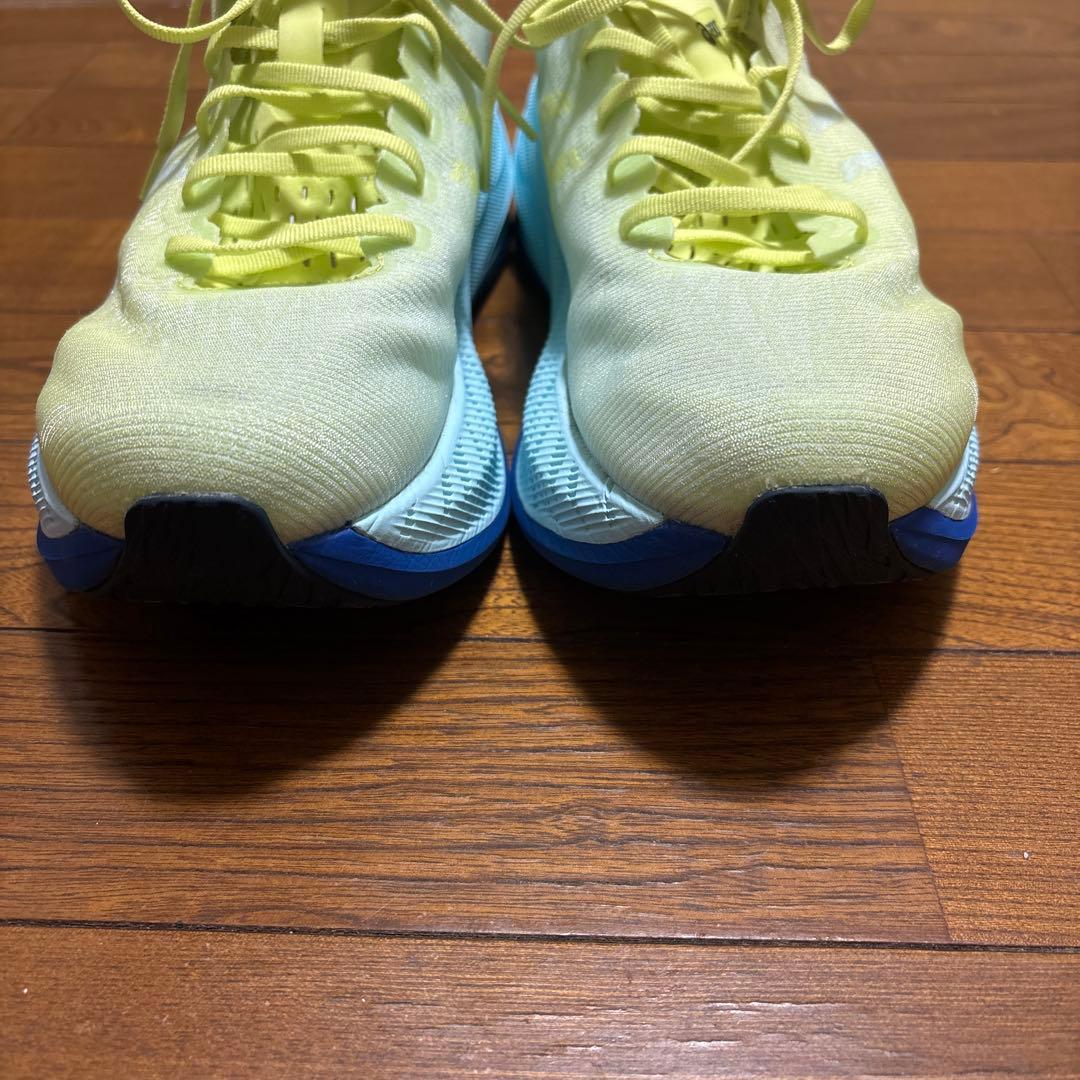 アシックス　SUPERBLAST 26.5cm