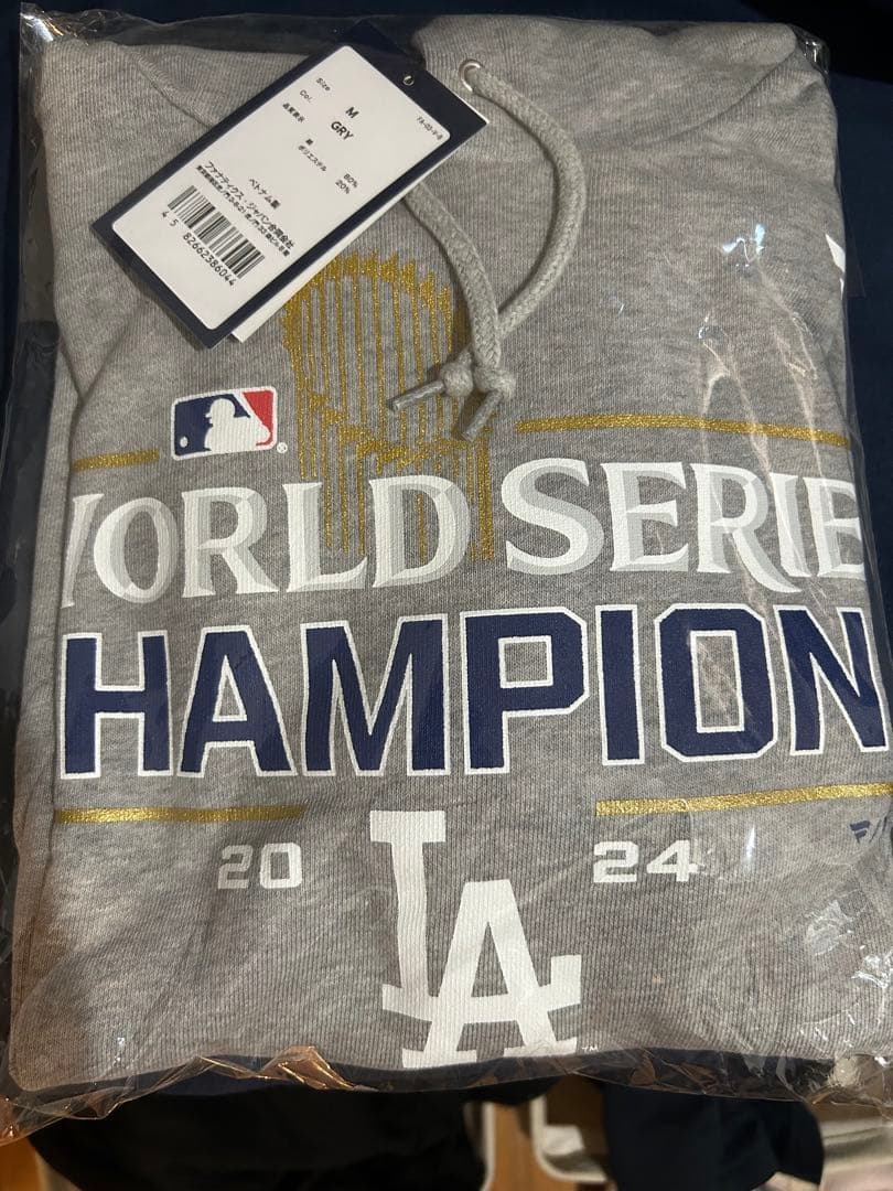 LA Dodgers 2024 ワールドシリーズチャンピオン パーカー サイズM