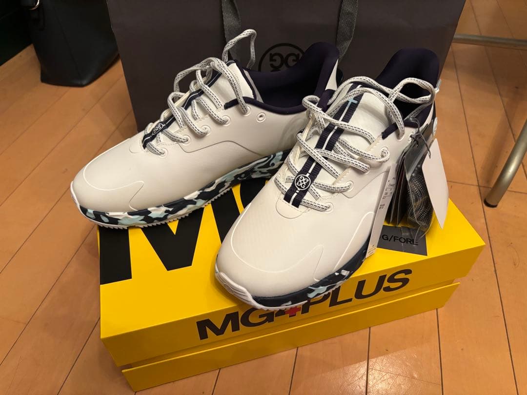 G/FOREジーフォアMG+PLUS ゴルフシューズ ホワイト　値下げ交渉可能 G/FORE - WOMENS MG4+ / スパイクレス ゴルフシューズ ホワイト
