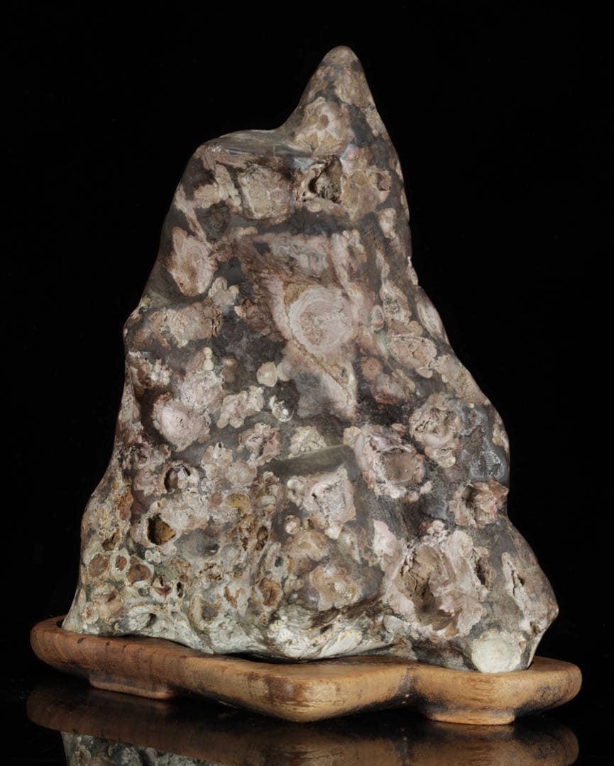 紅梅 梅花石 台付 5.7kg 鑑賞石 水石 原石 天然石 鉱石 盆石 飾石