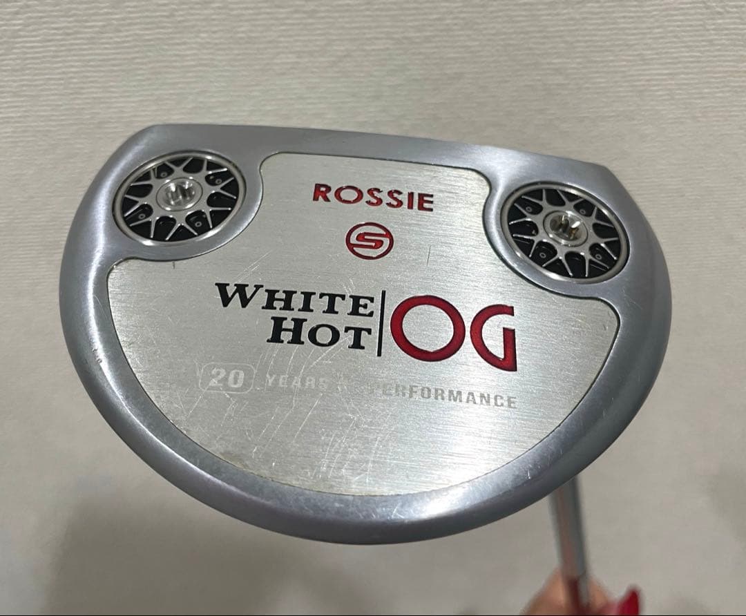 ROSSIE WHITE HOT OG パター カバー付き 保証書有りの通販はau PAY