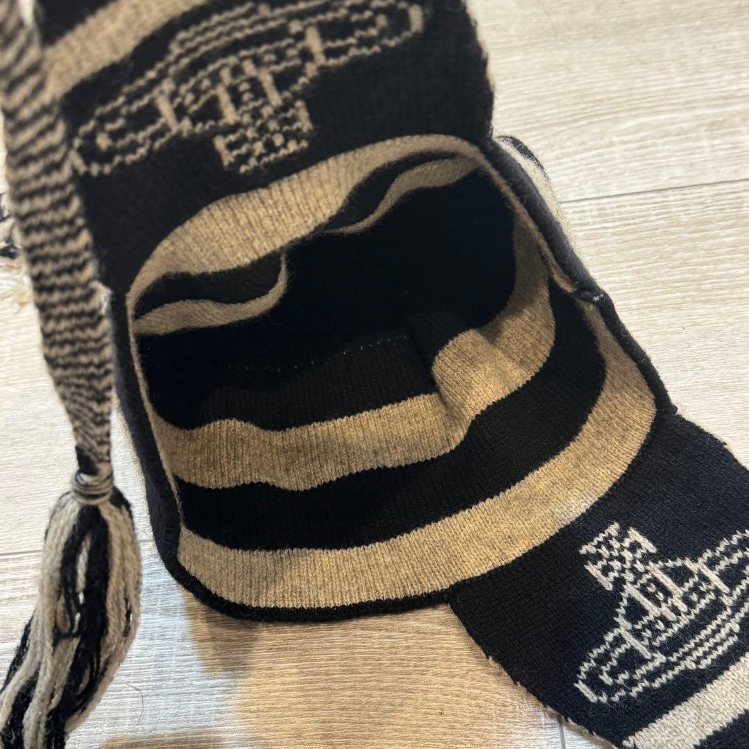Vivienne Westwood 耳あて付き ニット帽 - メルカリ