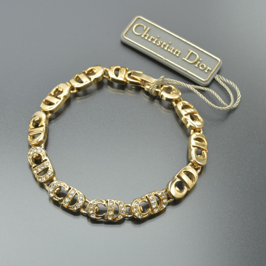美品 クリスチャンディオール ブレスレット ゴールド ケース付き CDロゴ 楽天市場】【送料無料】 クリスチャン ディオール ブレスレット