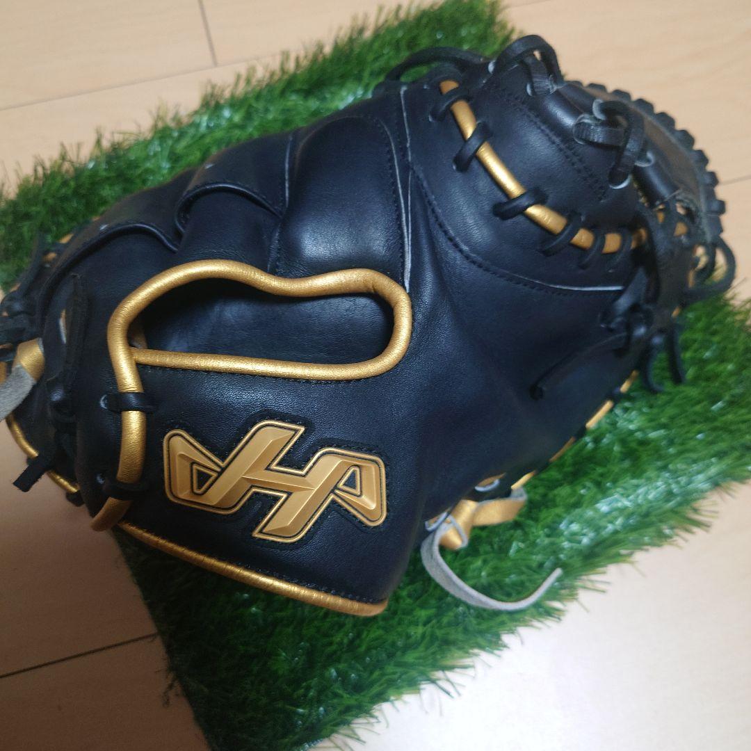 最終値下げ！ハタケヤマ 甲斐拓也モデル キャッチャーグローブ 黒金 最終値下げ！ハタケヤマ 甲斐拓也モデル キャッチャーグローブ 黒金