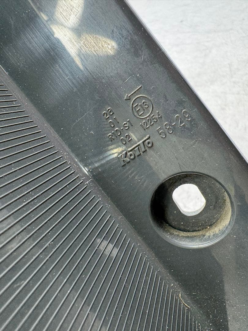 ヴェルファイア DBA-ANH20W 左テールランプ 2.4Z 758-29