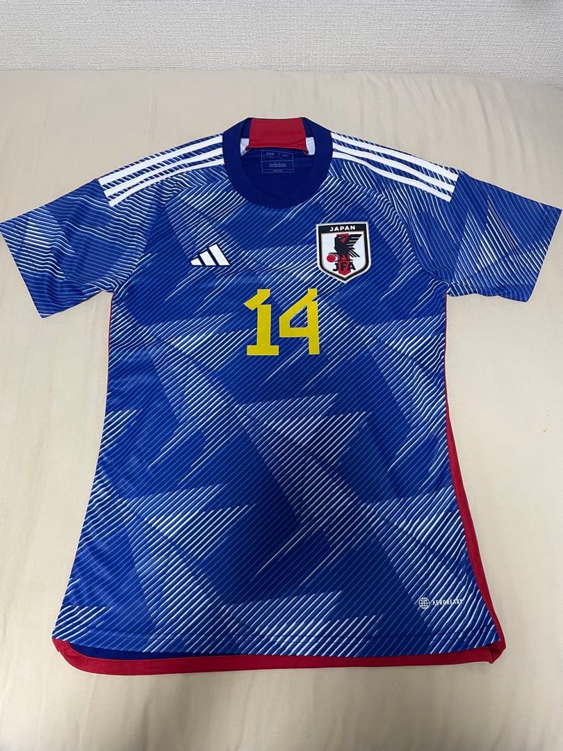 日本代表ユニホーム　伊東純也　Mサイズ サッカー日本代表ユニフォーム #14 ITO (伊東 純也) Mサイズ｜Yahoo