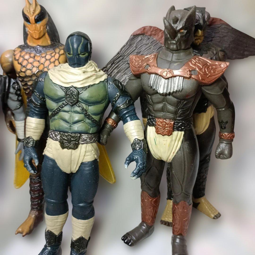 仮面ライダー怪人・ソフビ】グロンギ12体セット〈「仮面ライダークウガ