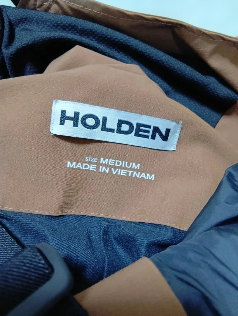 美品 HOLDEN お買い得品 ビブパンツ Mサイズ