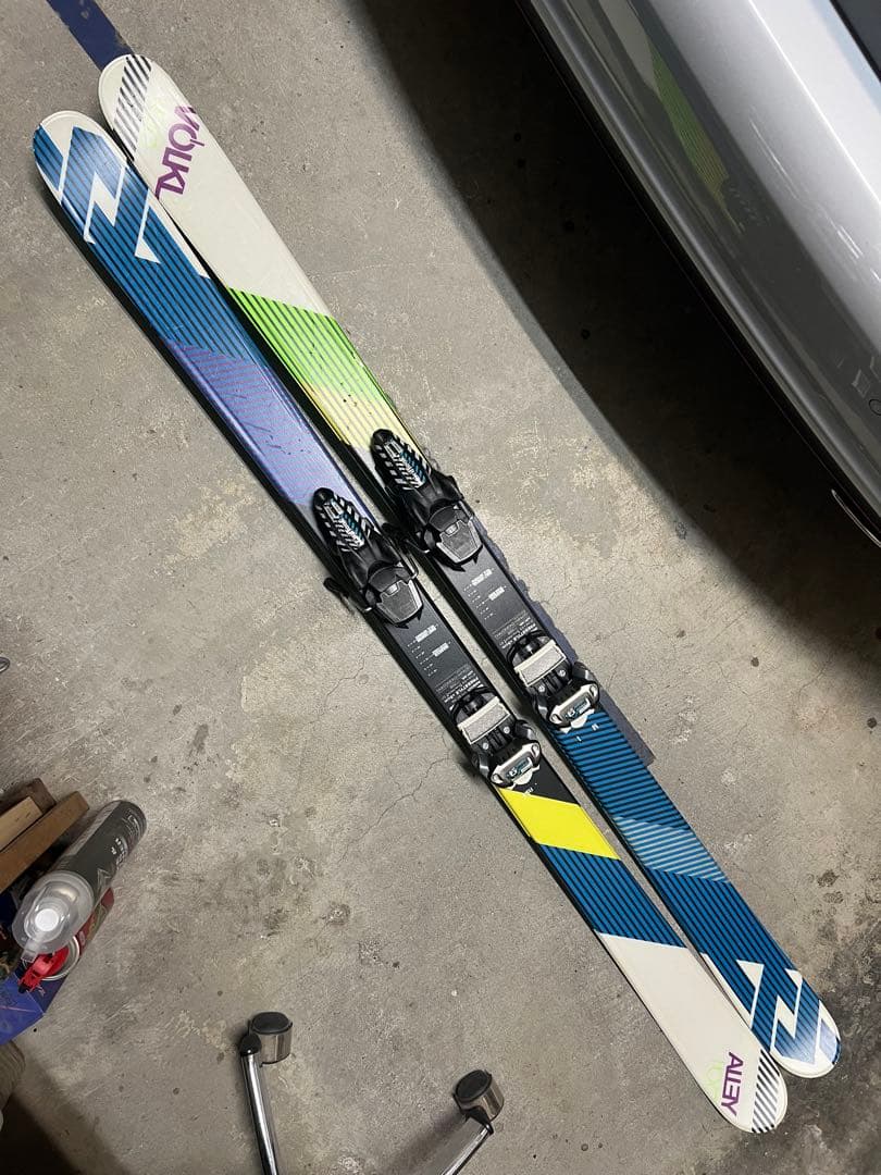 プロフさん専用　Volkl Alley フリースタイルスキー ＋ Marker Volkl Alley Skis 2024 - Kids' w/ Marker Free Ten Bindings