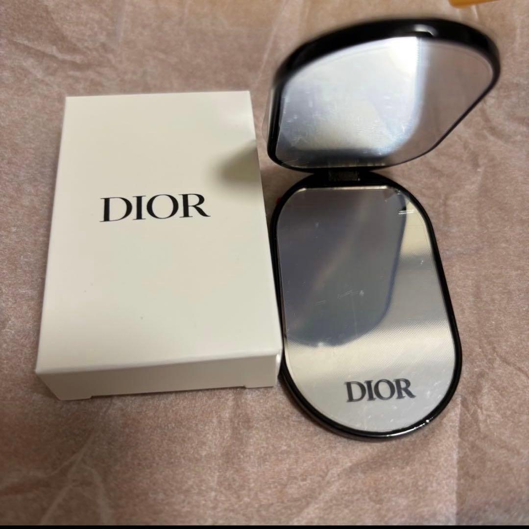 Diorディオール ミラー付き スマホスタンドリング ミラー - メルカリ