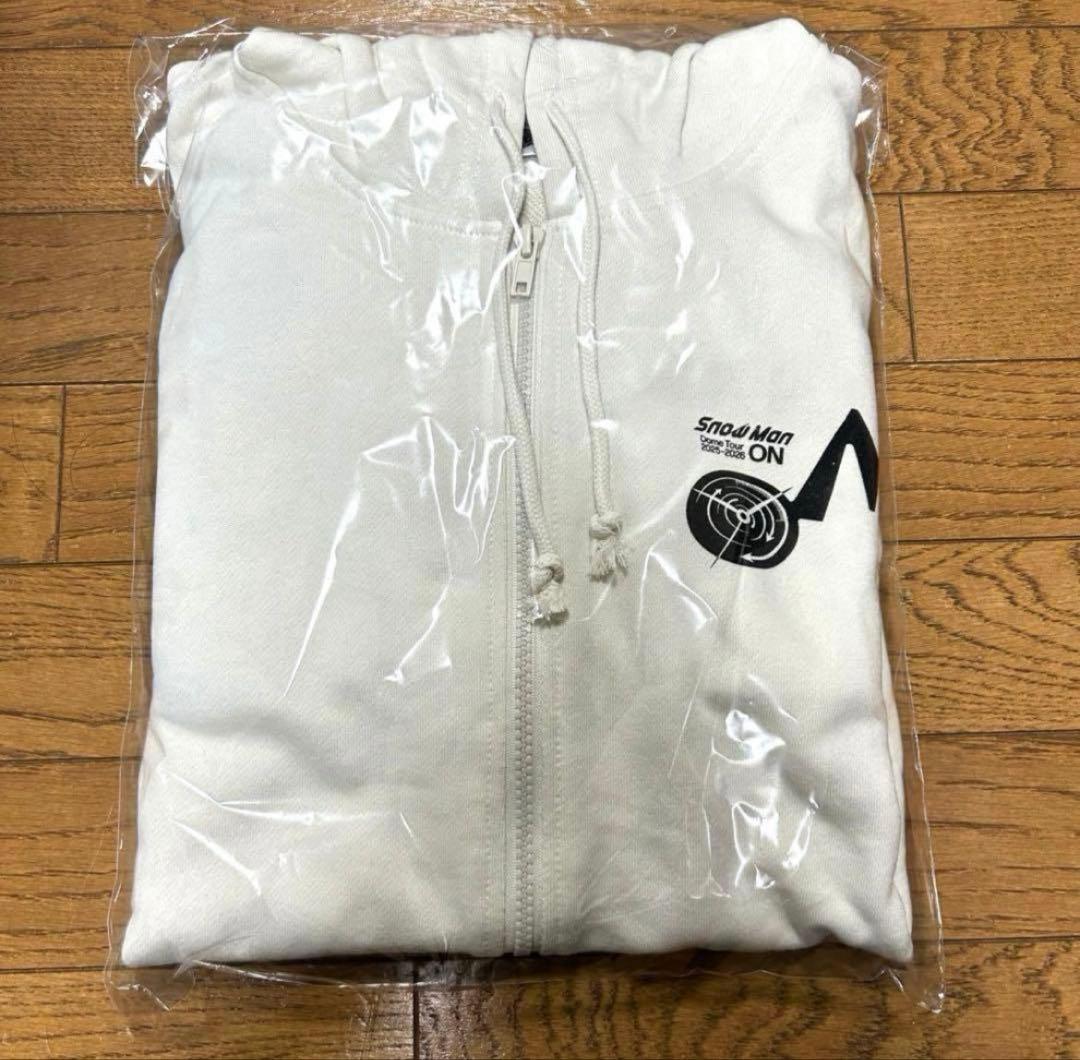 新品未開封】SnowMan ON いつものサイズ パーカー(L) - メルカリ