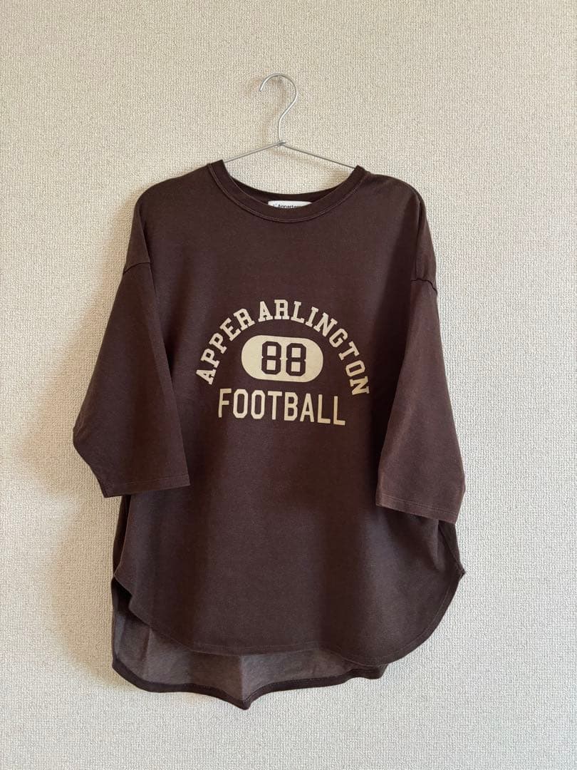 アパルトモン AMERICANA Football T-Shirt