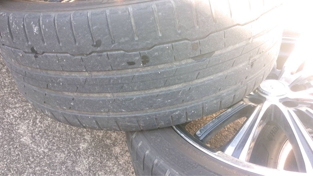 19インチ ホイールタイヤセット 商品引き取りの場合15000円にてご対応