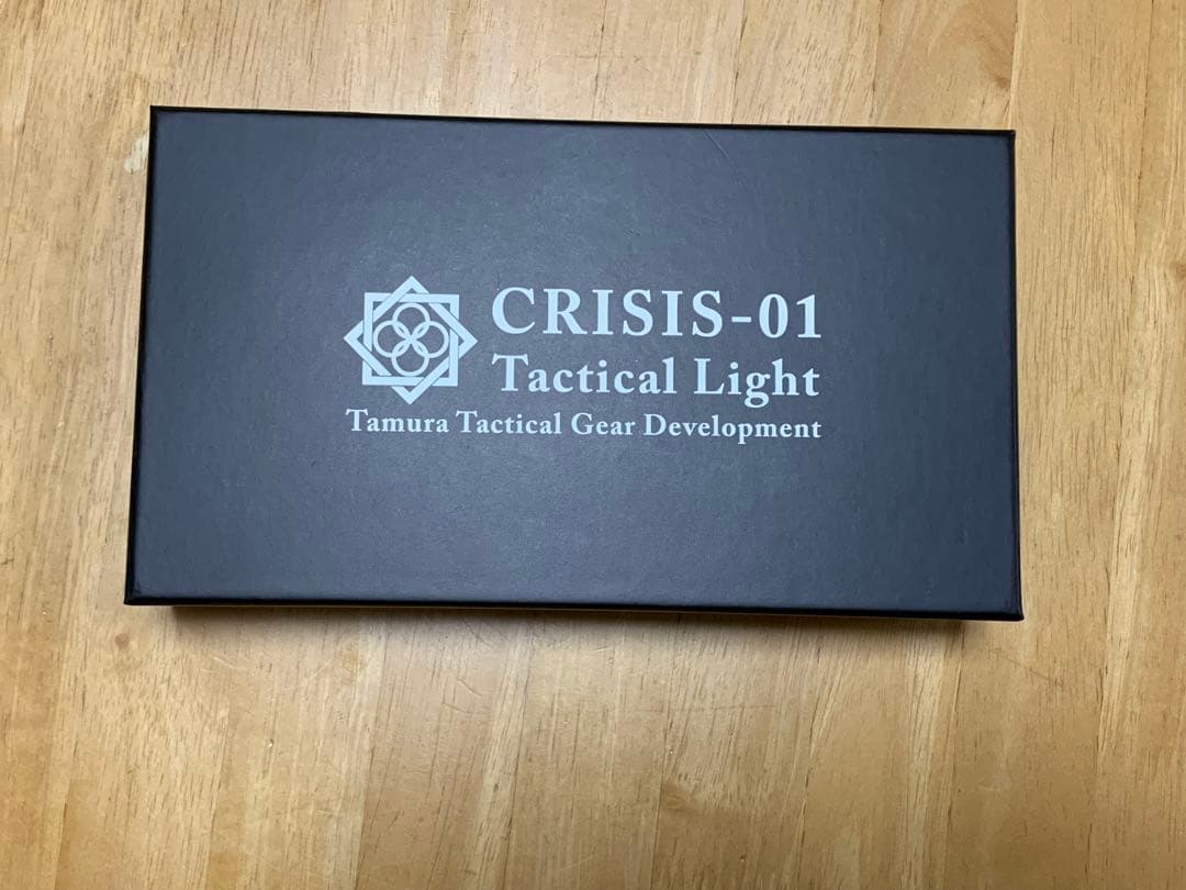 田村装備開発 CRISIS-01 タクティカルライト 防犯・防災・護身 完全