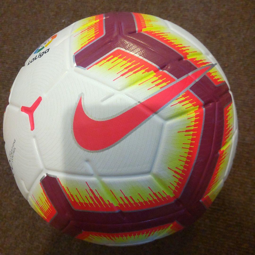NIKE マーリン 公式球 5号 ラ・リーガ