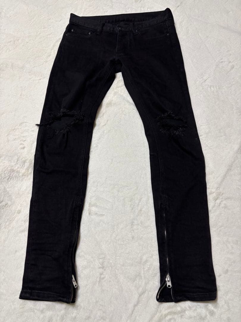 mnml M1 ストレッチクラッシュデニム　黒　29 mnml（ミニマル） ストレッチ 裾ZIPジップ ダメージクラッシュジーンズ