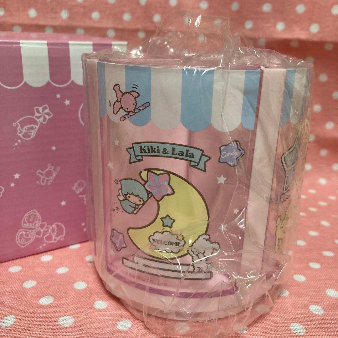 サンリオ࿎♡̸᩠࿎キキララ。まわるペンスタンド - メルカリ