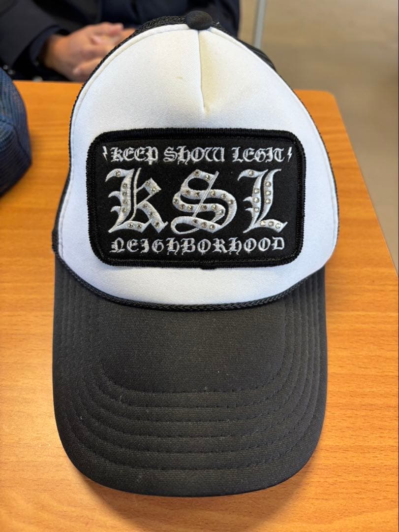 最終値下げAVALANCHE アバランチ 黒 メッシュキャップ キラキラ - メルカリ