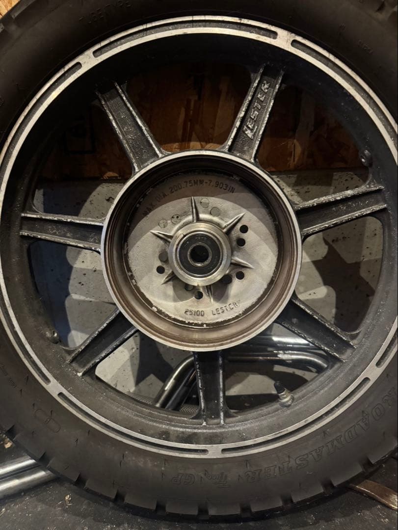 z1z2 用　　初期レスターキャストホイール レスター製Z1 Z2 ホイール 前後 金 82278/25100 社外 新品 バイク 部品