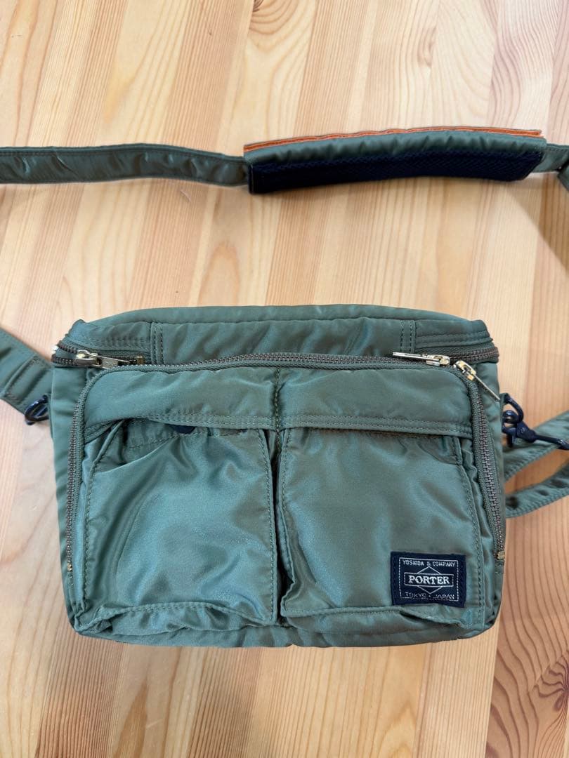 PORTER ポーター　タンカー カメラバッグ ポーターの「タンカーカメラバッグ」はデイリーユースにも優れた万能