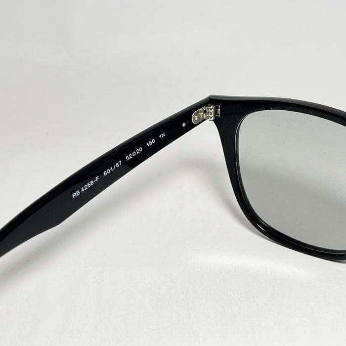 正規品 RB4258F-601/87 サングラス レイバン -60187