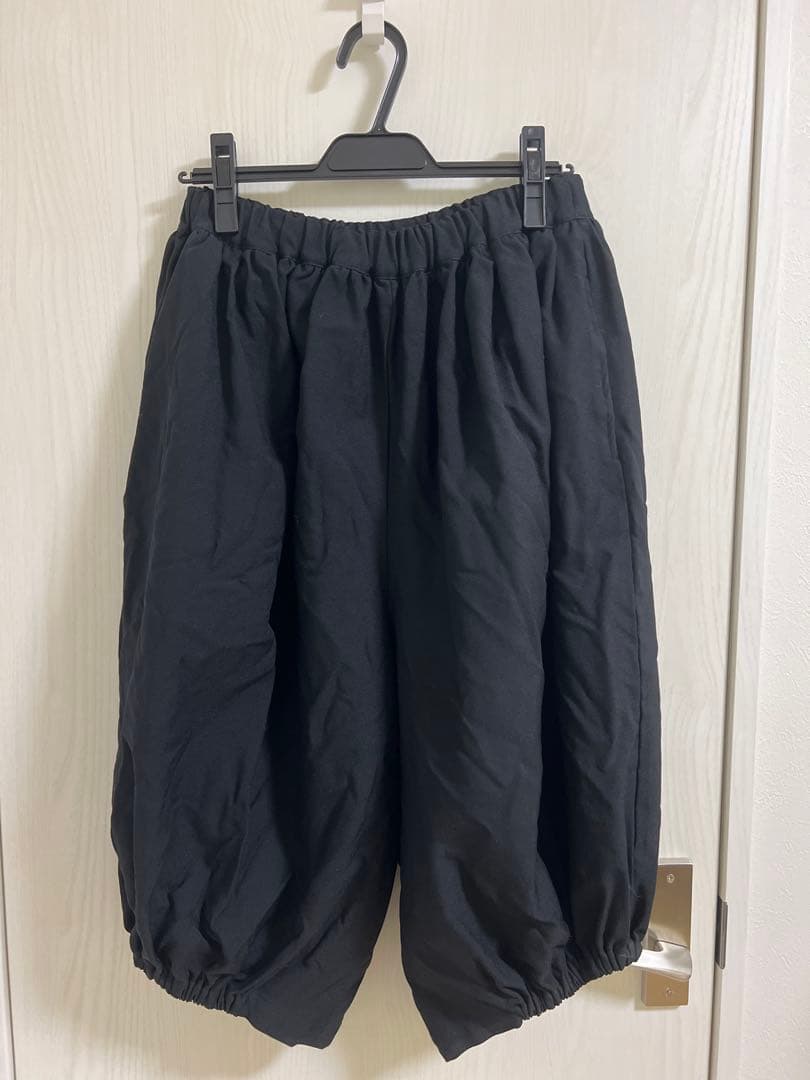 ブラックコムデギャルソン エステル縮絨バルーンパンツ XS - メルカリ
