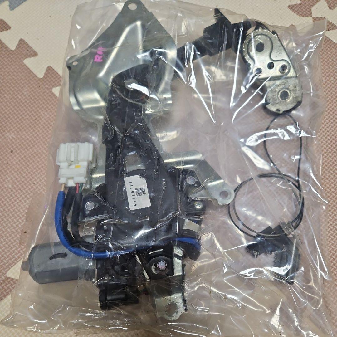 JF2 N-BOX パワースライドドアモーター 右(運転席側) JF2 右(運転席側)
