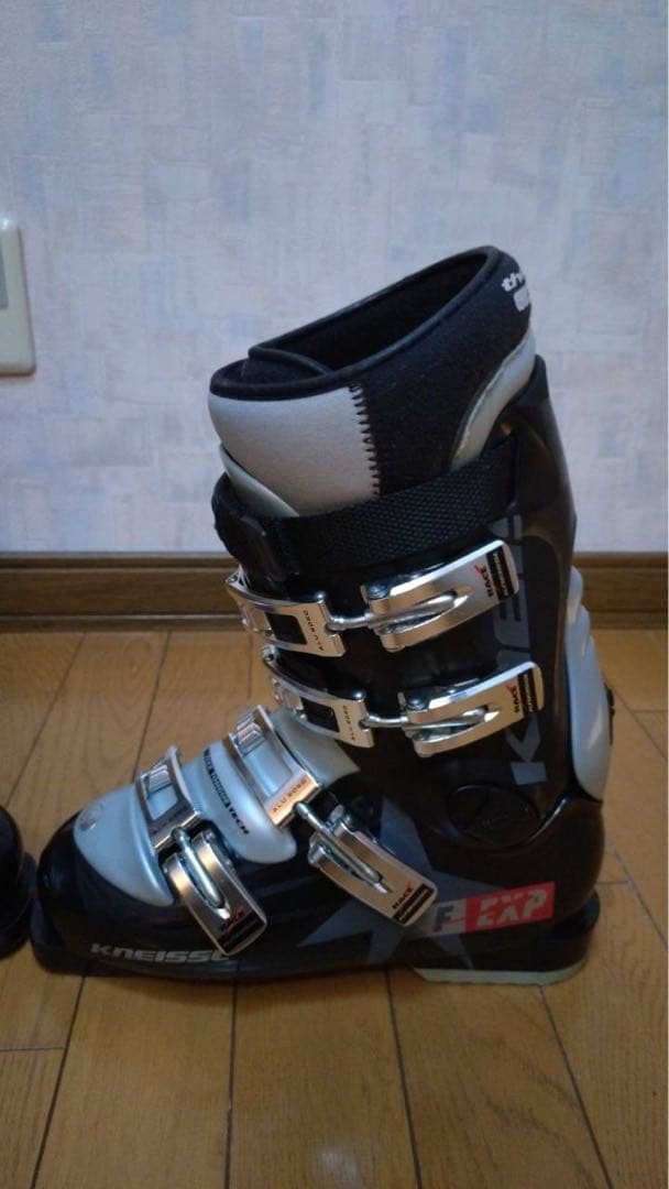 KNEISSEL スキーブーツ 26cm