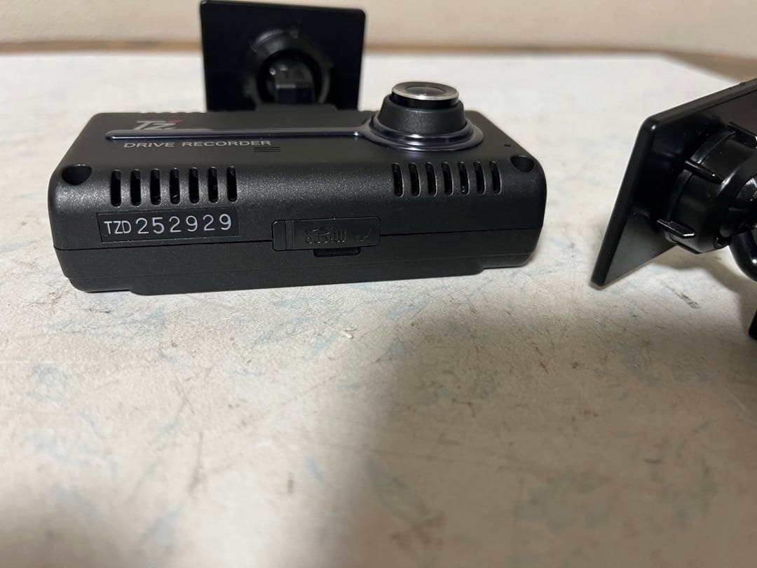 セルスター　ドライブレコーダー TZ-D205W -V-