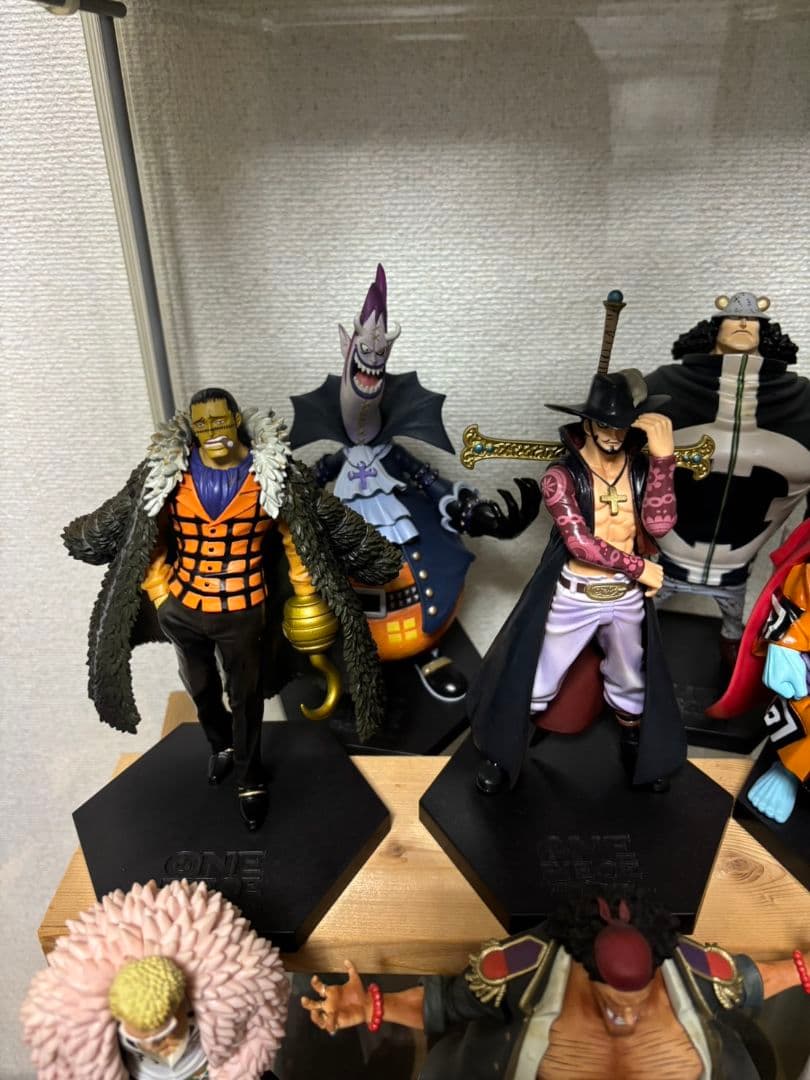 ワンピース 王下七武海 8体セット - メルカリ