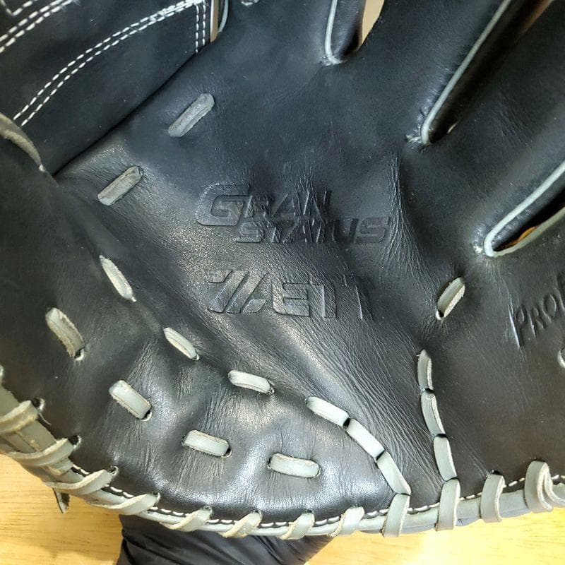 ZETT 井川慶モデル グランステイタス ゼット 一般用 投手用 軟式