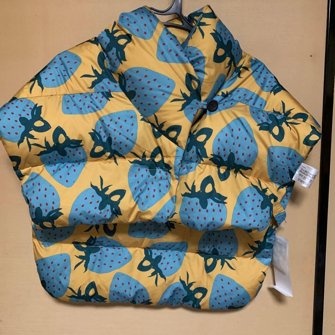 新品 マタノアツコ ダウン肩当て ガウン 防寒 西川 肩あて いちご