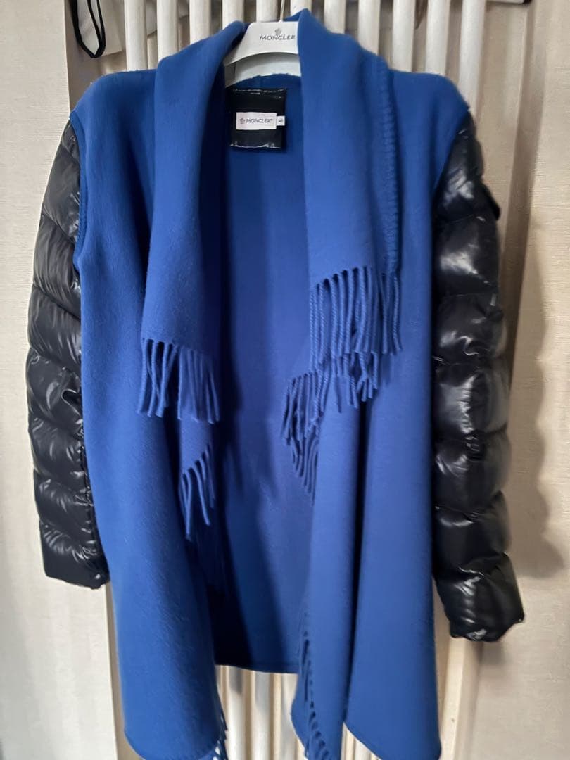 最終お値下げ　モンクレール MANTELLA マンテラ　ケープ　コート　ダウン 楽天市場】MONCLER/モンクレール/MANTELLA/マンテラ/リアン/ダウン入り