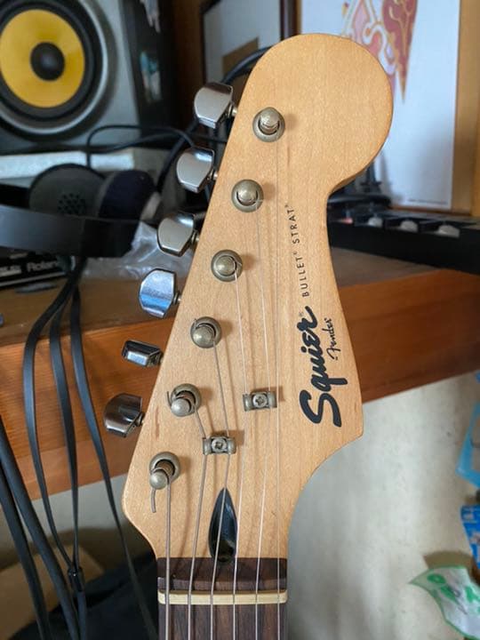 弦交換済 Squier by Fender Bullet Strat
