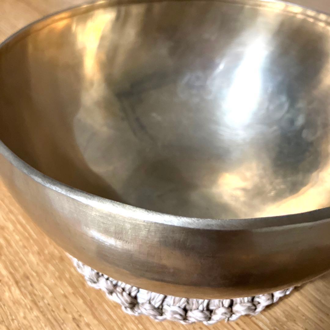 3.ノーマルゴールドシンギングボウル サンタラトナシャキア氏工房