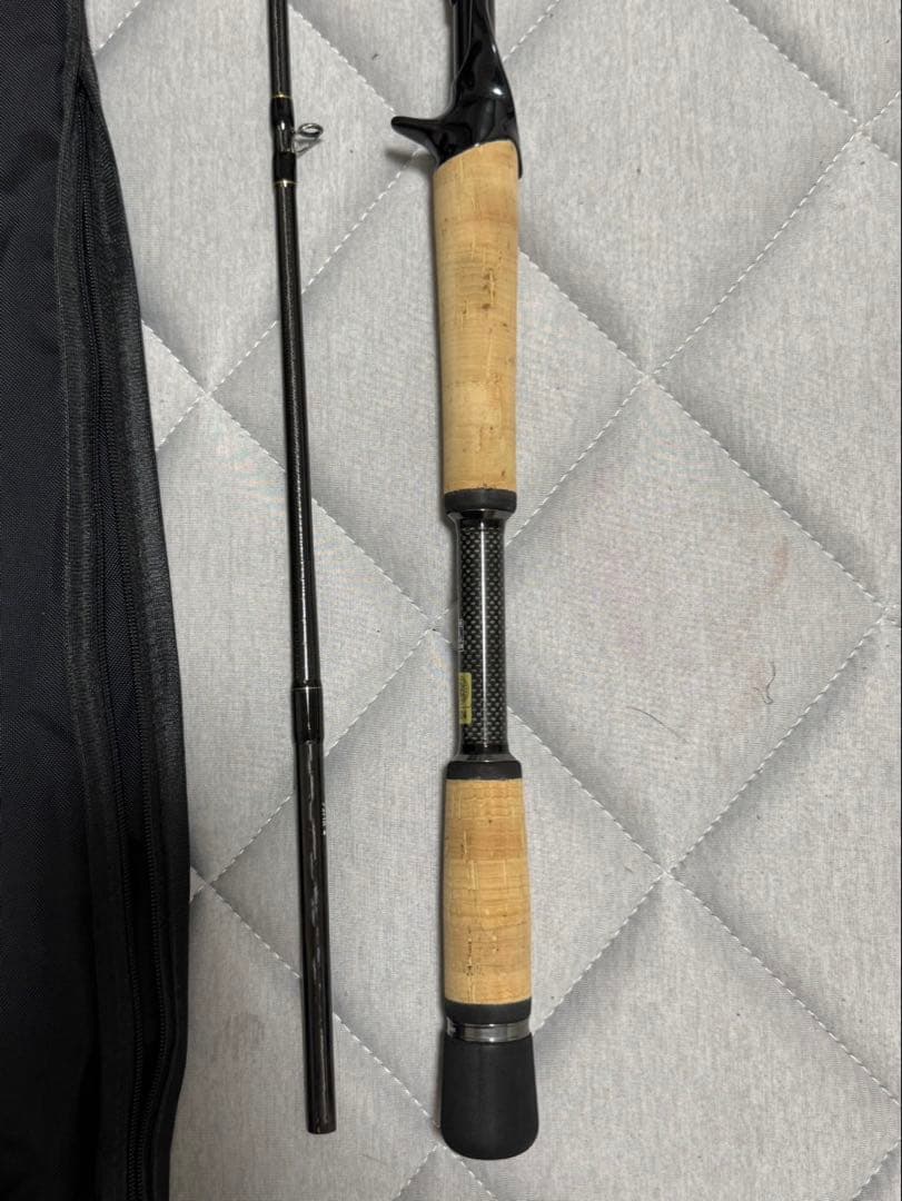 MORETHAN 77HB•W モアザンビッグベイトシーバスロッド