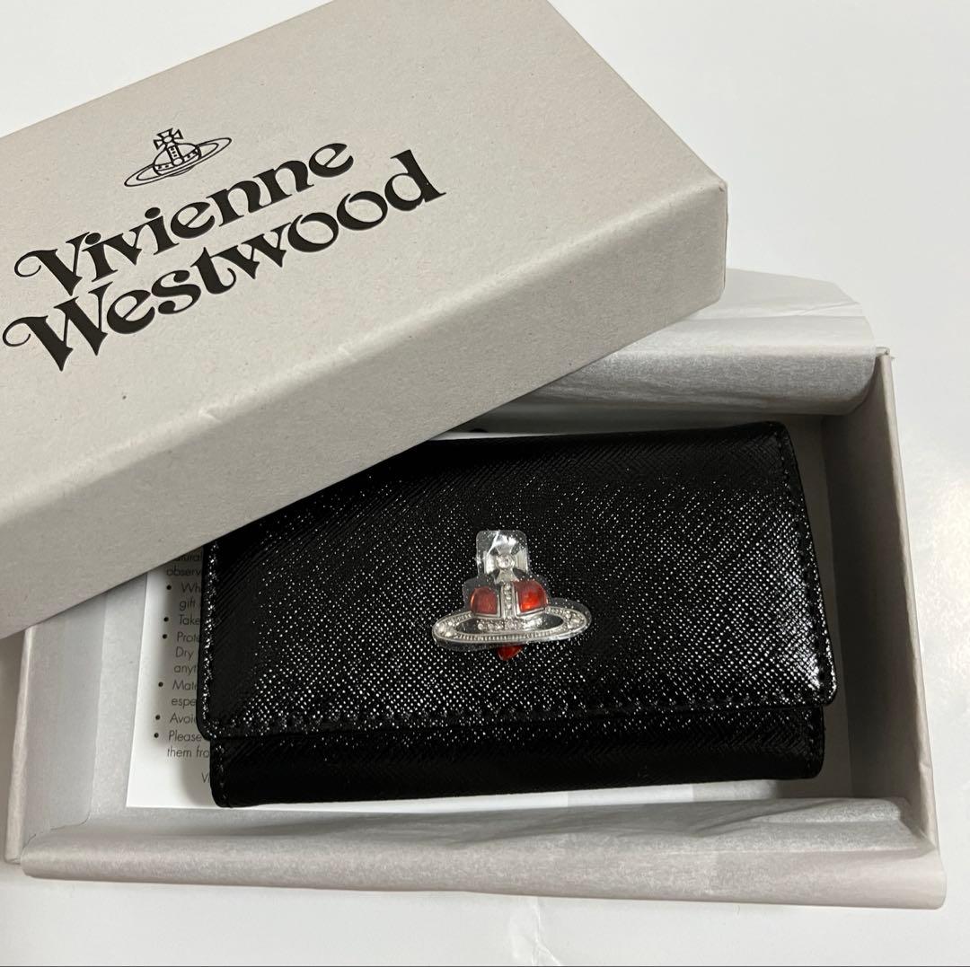 【新品未使用】Vivienne Westwood ブラックキーケース Vivienne Westwood（ヴィヴィアンウエストウッド） 4連 キーケース