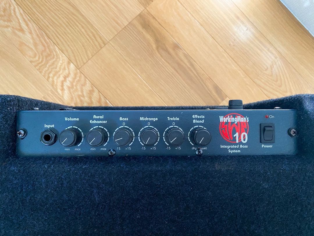 SWR Workingman's 10 ベースアンプ - メルカリ