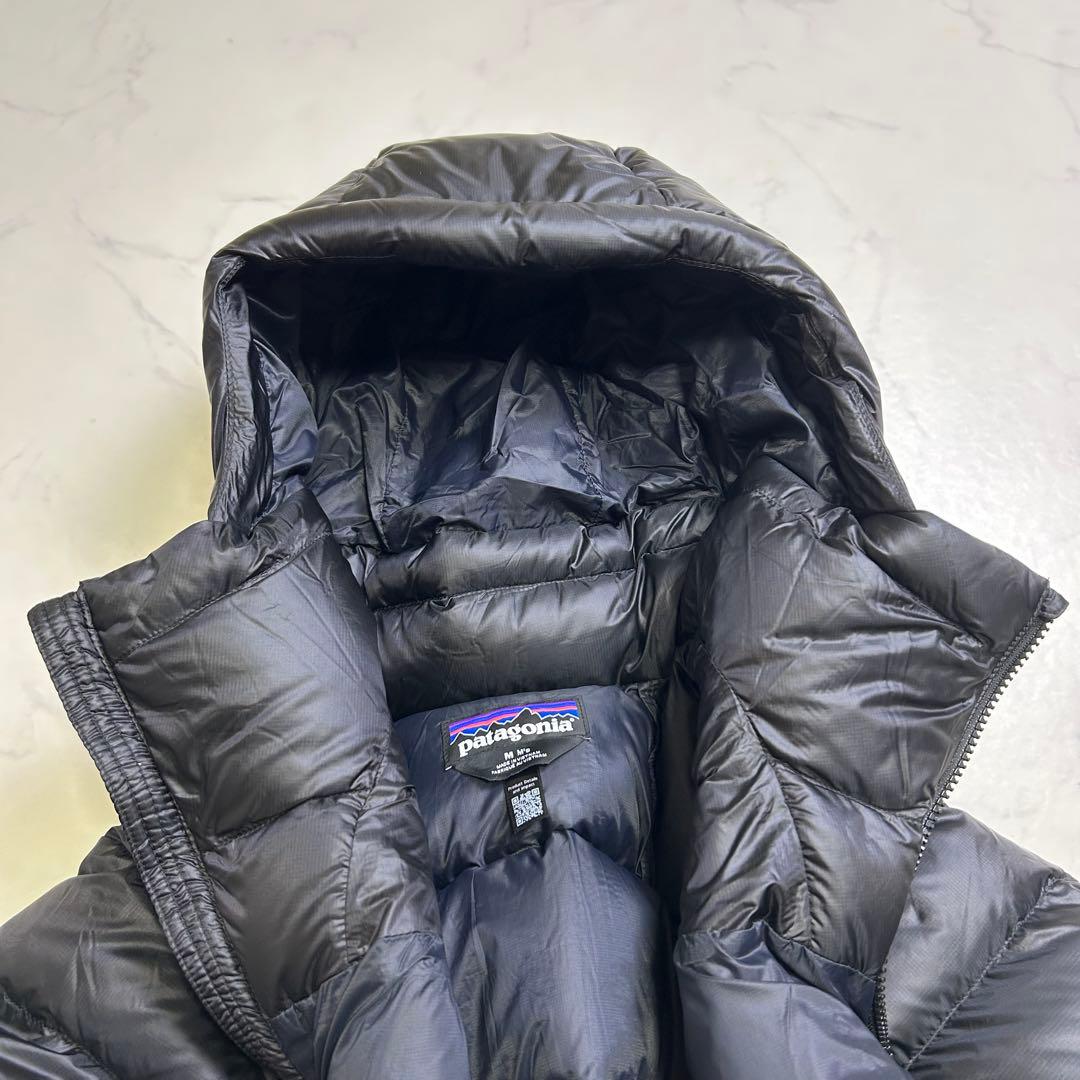 現行モデル】極美品 パタゴニア フィッツロイダウンフーディ 黒 M 25年