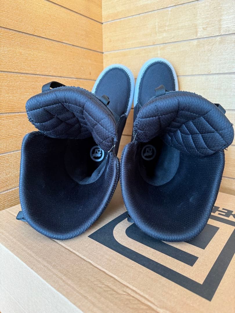 スノーボード deeluxe 325 27.5cm 24-25