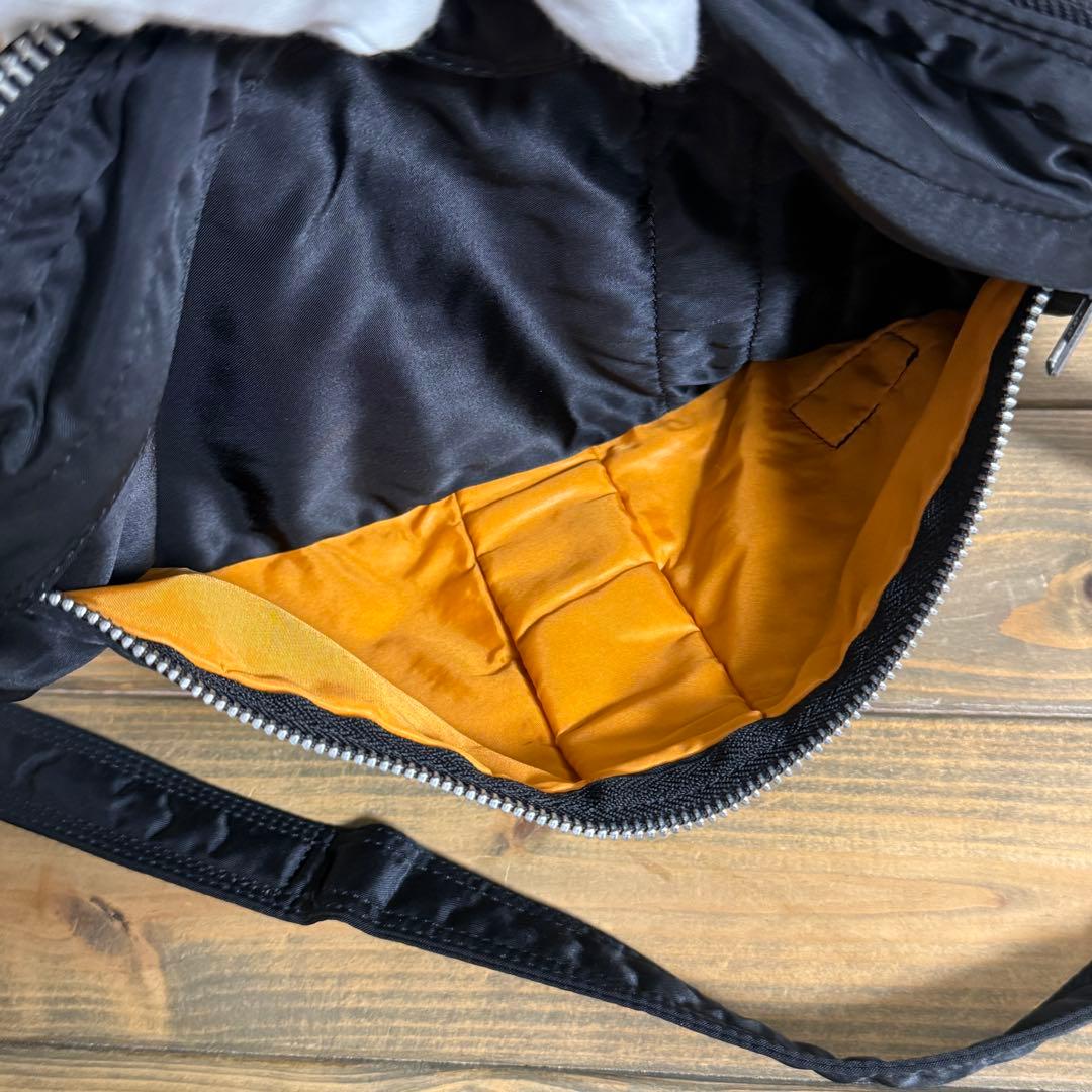 PORTER ポーター タンカー ショルダーバッグ オーバル ハーフムーン