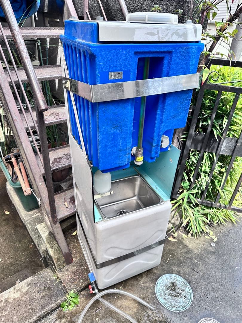 スイコー 大型貯水タンク 販売車タンク　手洗い付きの水貯蔵タンク仕様 スイコー】 貯水槽 ホームローリータンク 200L [HLT200]なら建設ラッシュ