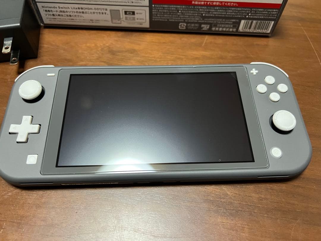 NINTENDO SWITCH LITE 任天堂スイッチライト 美品 S115344