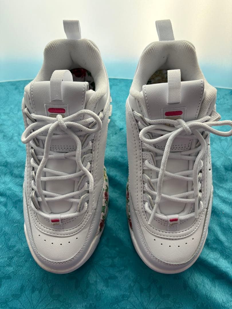 【極美品】スニーカー LauraAshleyx atmospink 23.5cm