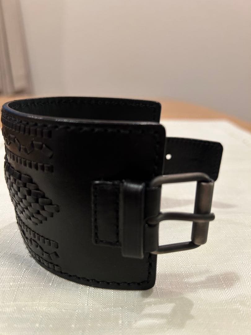 ☆美品☆レア☆イヴサンローラン ブレスレット レザー ブラック