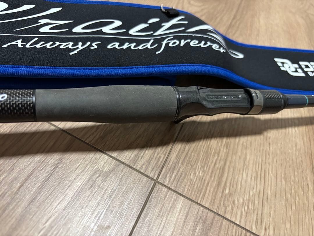 Wraith 637 \"foxy\" バスロッド