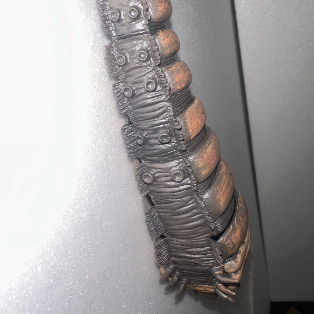 S.H.MonsterArts モスラ 幼虫