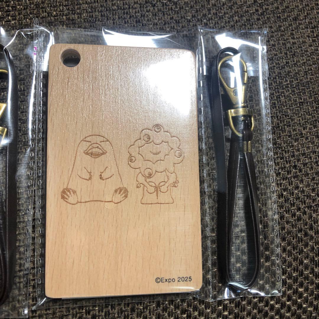 大阪・関西万博記念ICOCA(イコちゃん×ミャクミャク)と木製パスケースの
