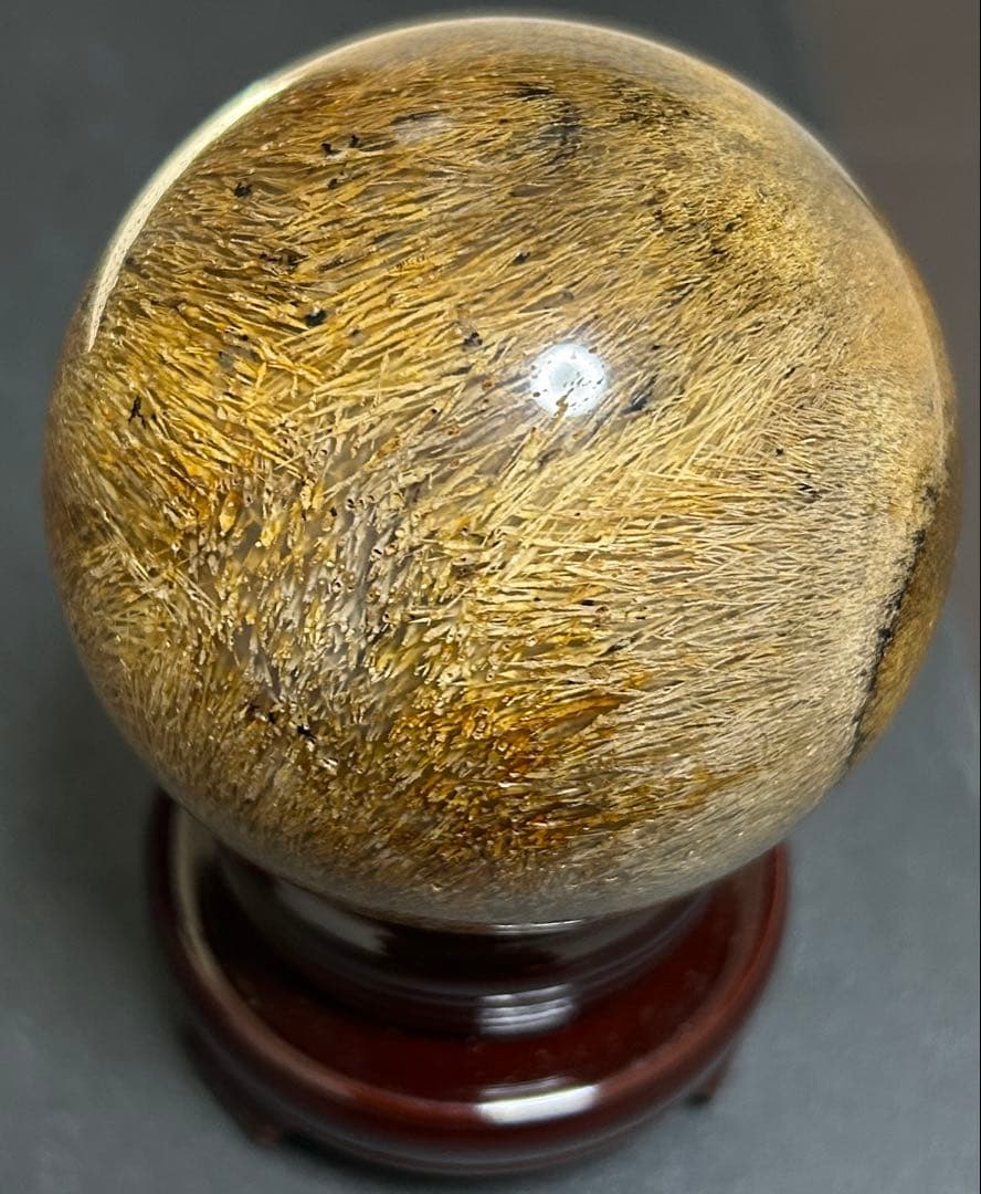 ゴールデンルチルクォーツクリスタル　丸玉　404.5g