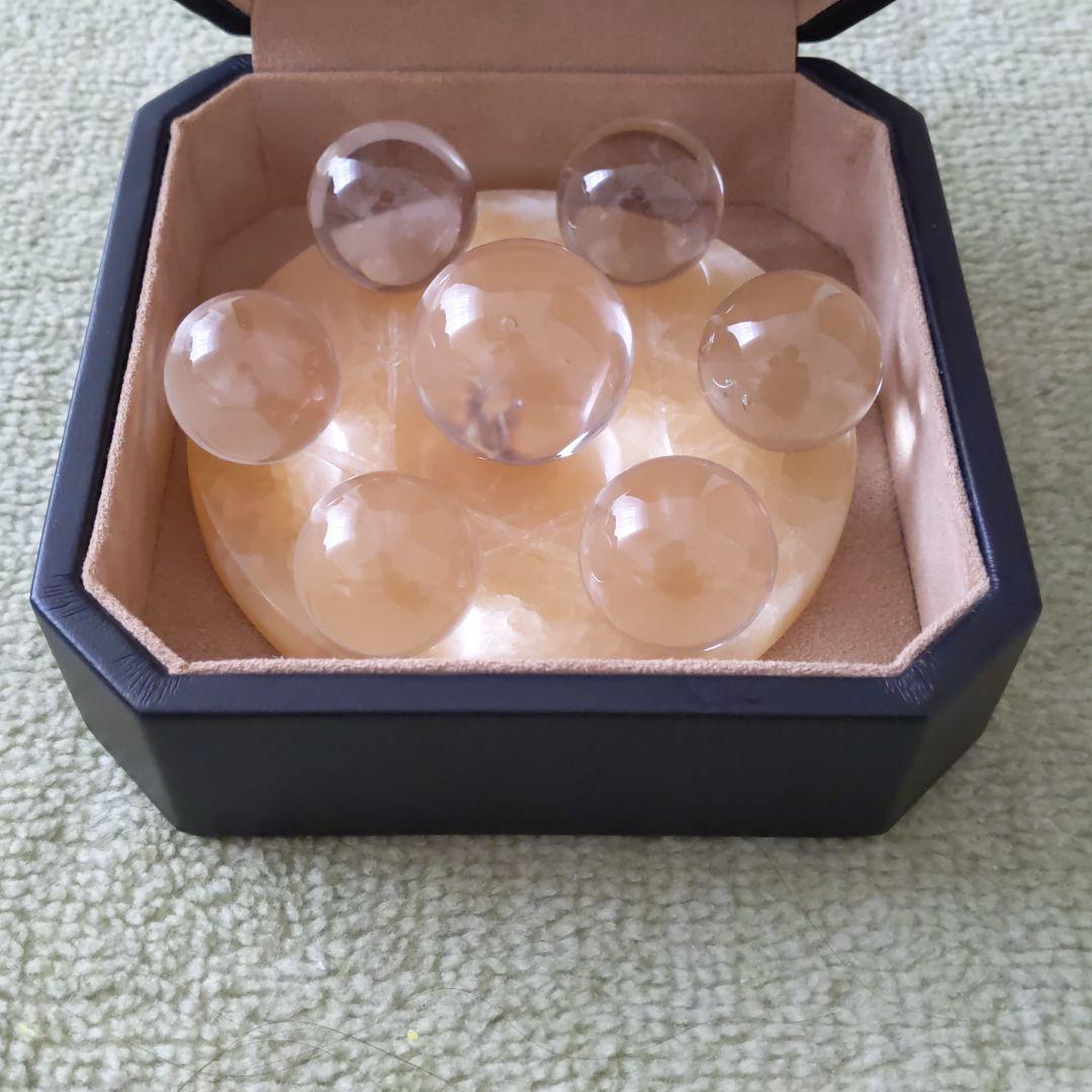 六芒星の台座と水晶 c9fbb81cdf0ba6af9b6a5c212a5cd0